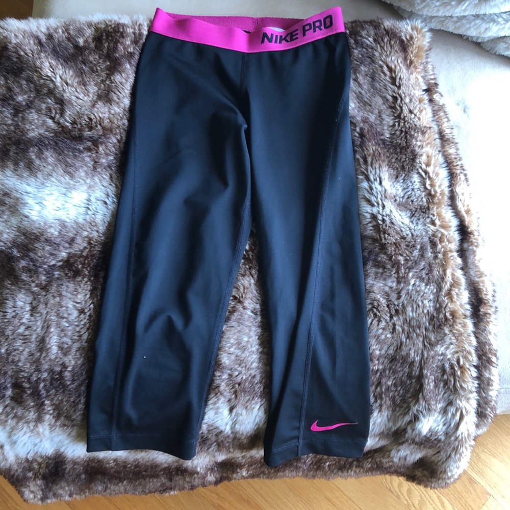 Nike Dri fit Crop Leggings